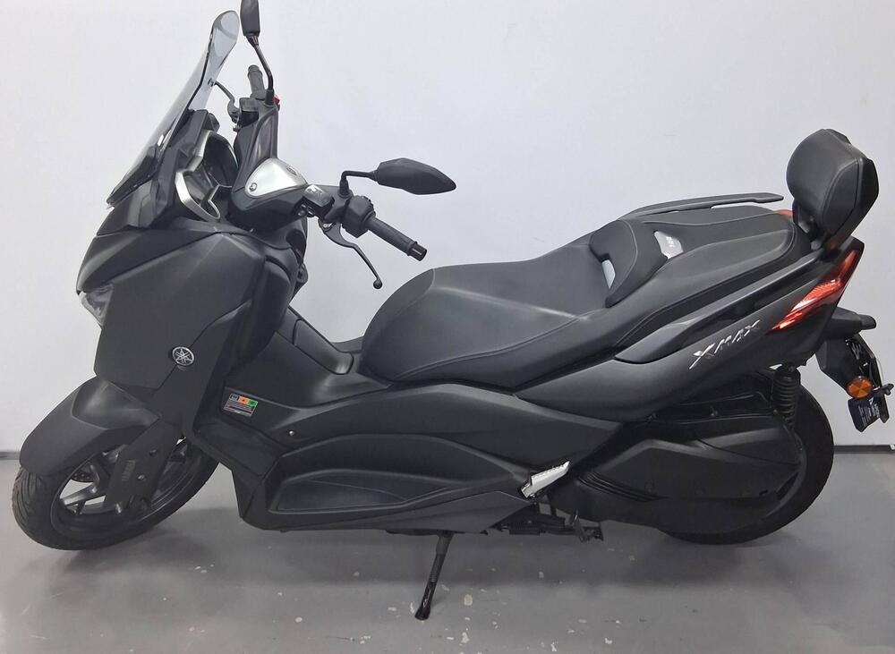 Yamaha X-Max 300 (2021 - 24) (3)