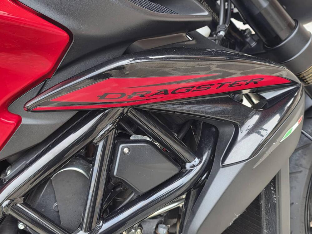 MV Agusta Dragster 800 Rosso (2021 - 23) (3)