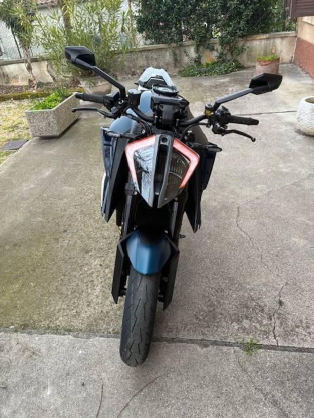 KTM 1290 Super Duke R (2020) (4)