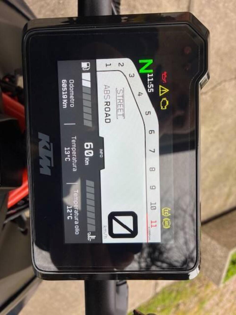 KTM 1290 Super Duke R (2020) (8)