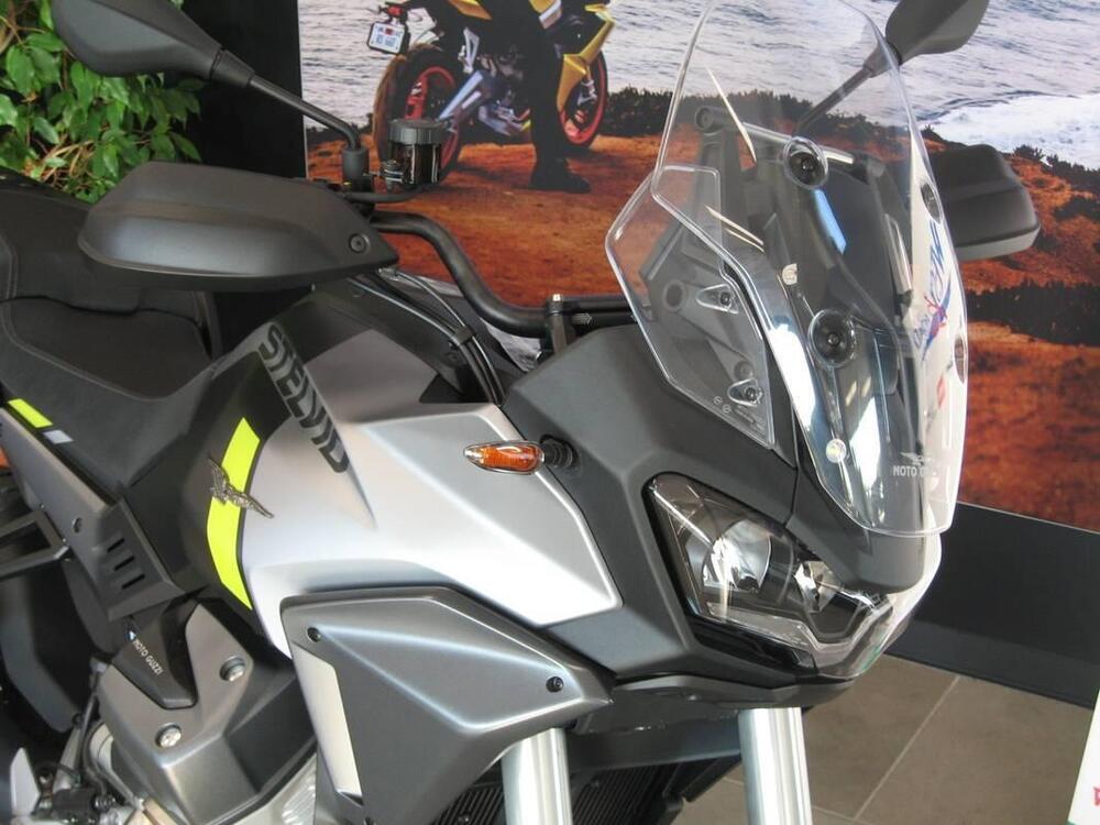 Moto Guzzi Stelvio (2024 - 26) (6)