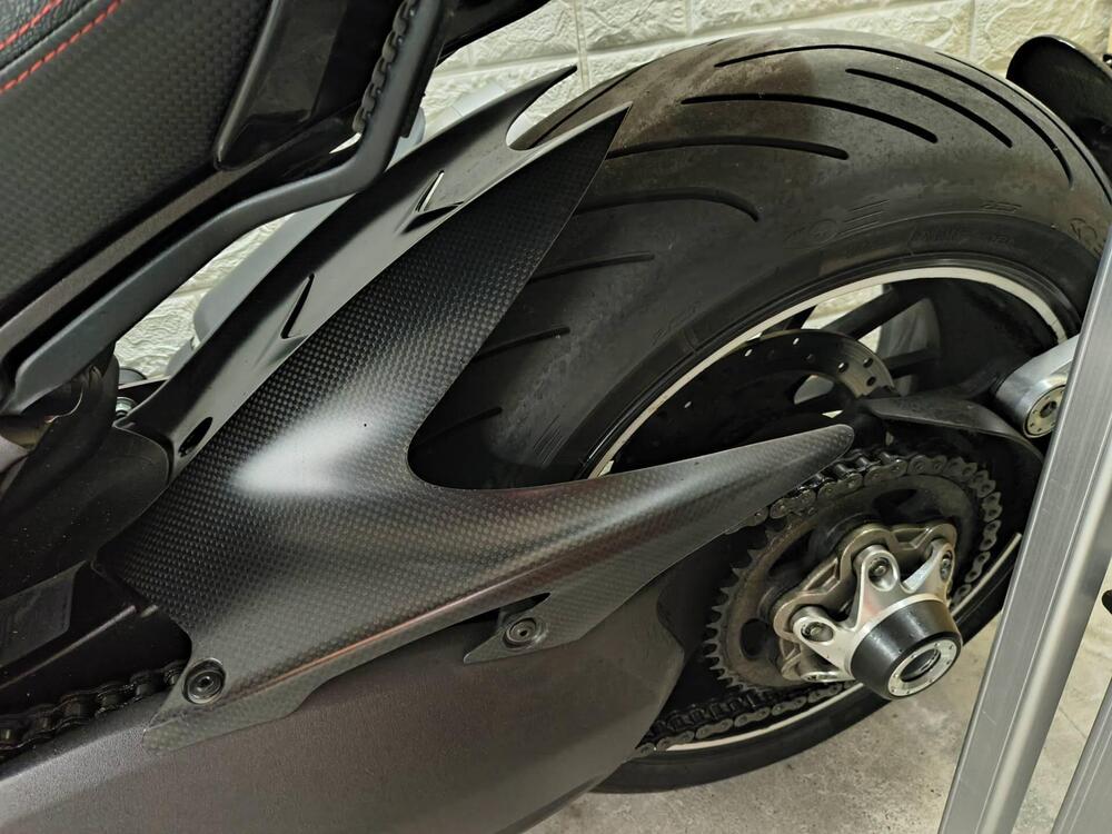 Ducati Diavel 1200 (2010 - 13) (4)
