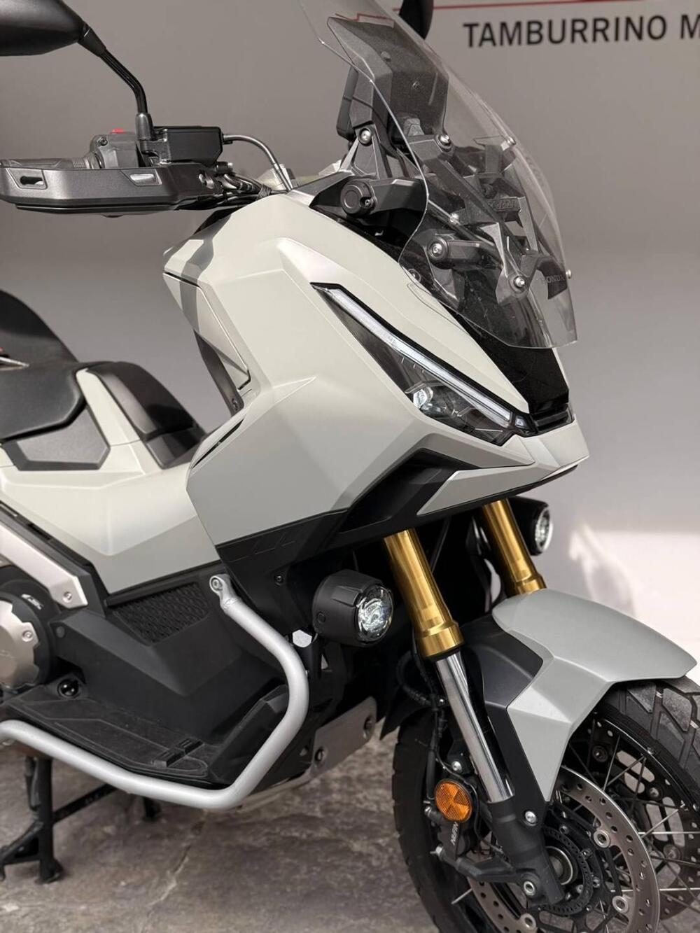 Honda X-ADV 750 Adventure (2025 - 26) (2)