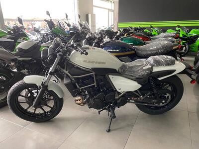 Kawasaki Eliminator 500 (2024 - 26) nuova