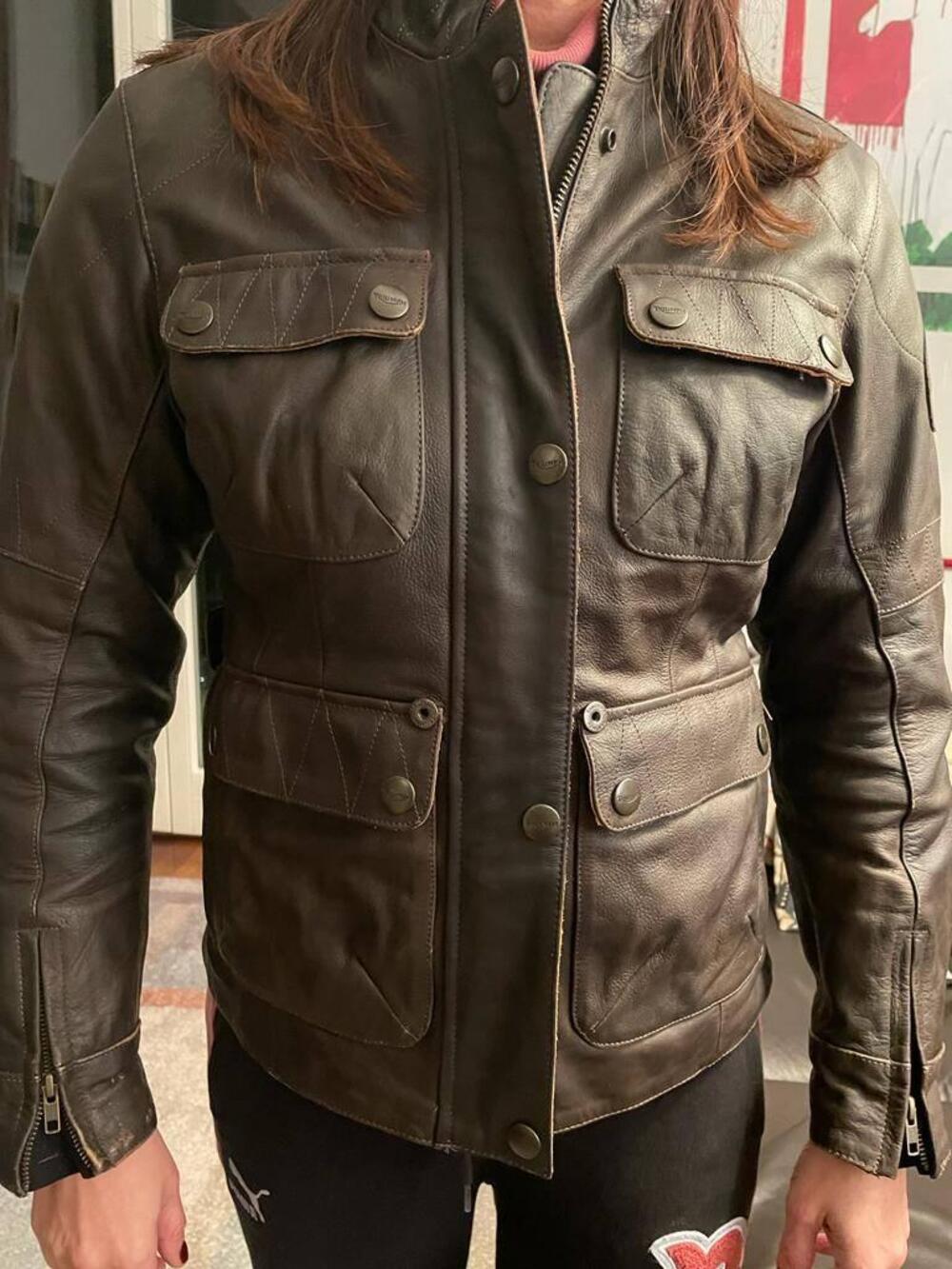 Giubbino in pelle donna originale Triumph – XS (2)