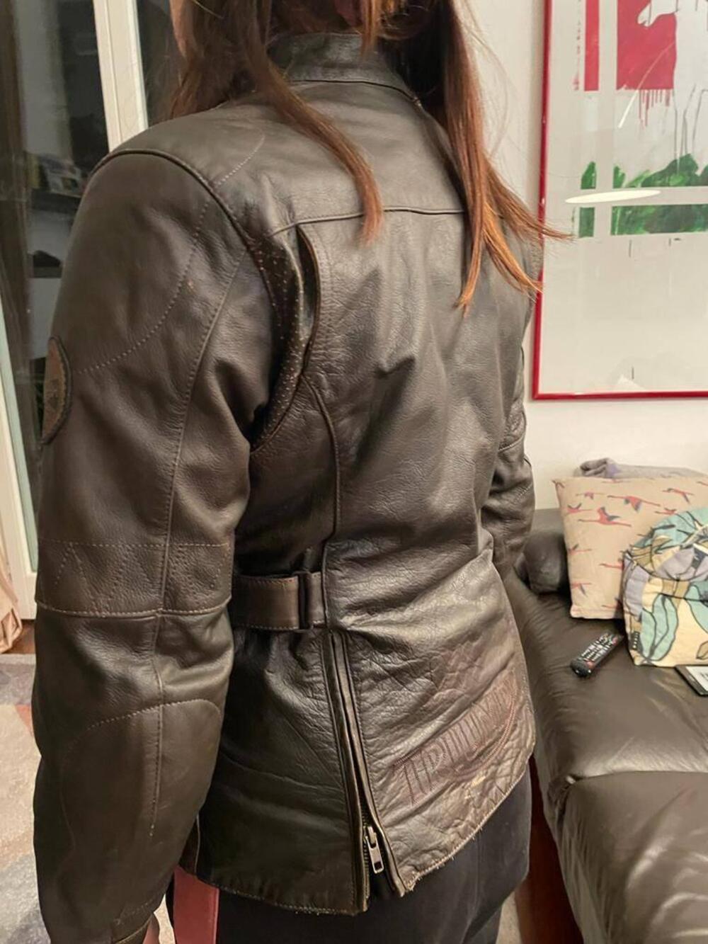 Giubbino in pelle donna originale Triumph – XS (11)