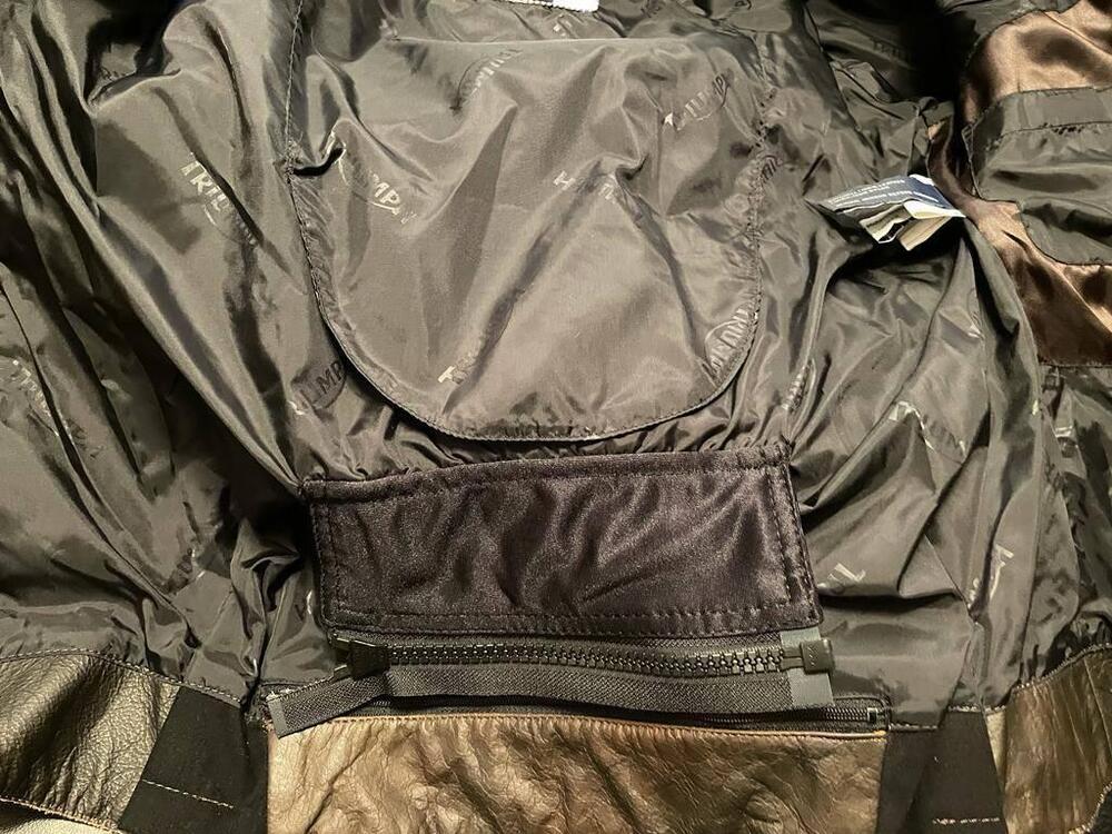 Giubbino in pelle donna originale Triumph – XS (13)