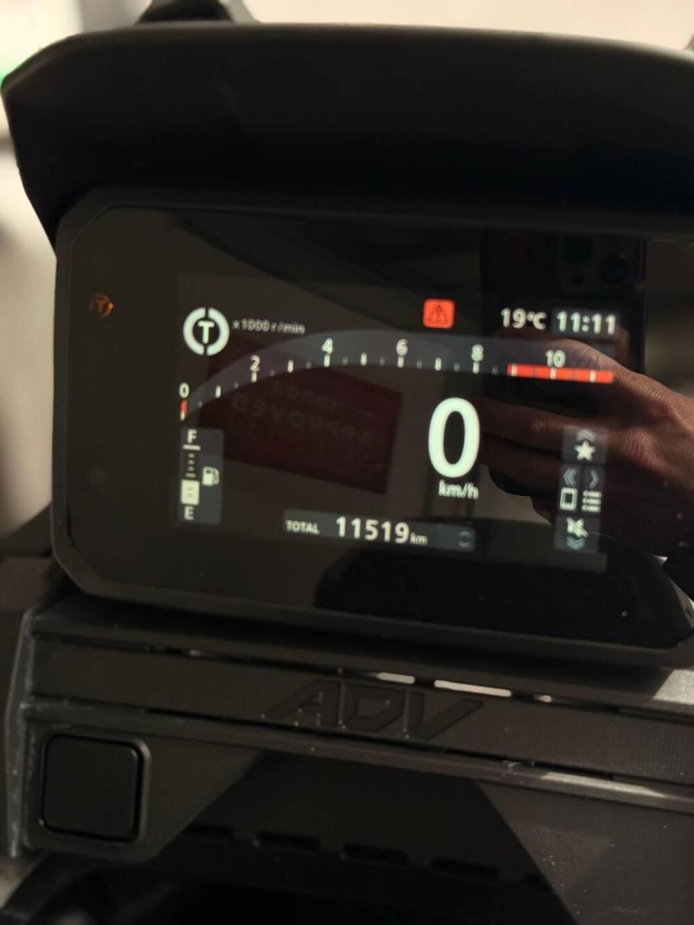 Honda ADV 350 (2025 - 26) (3)