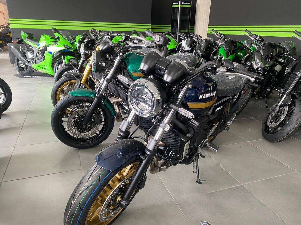 Kawasaki Z 650 RS (2025 - 26) (3)