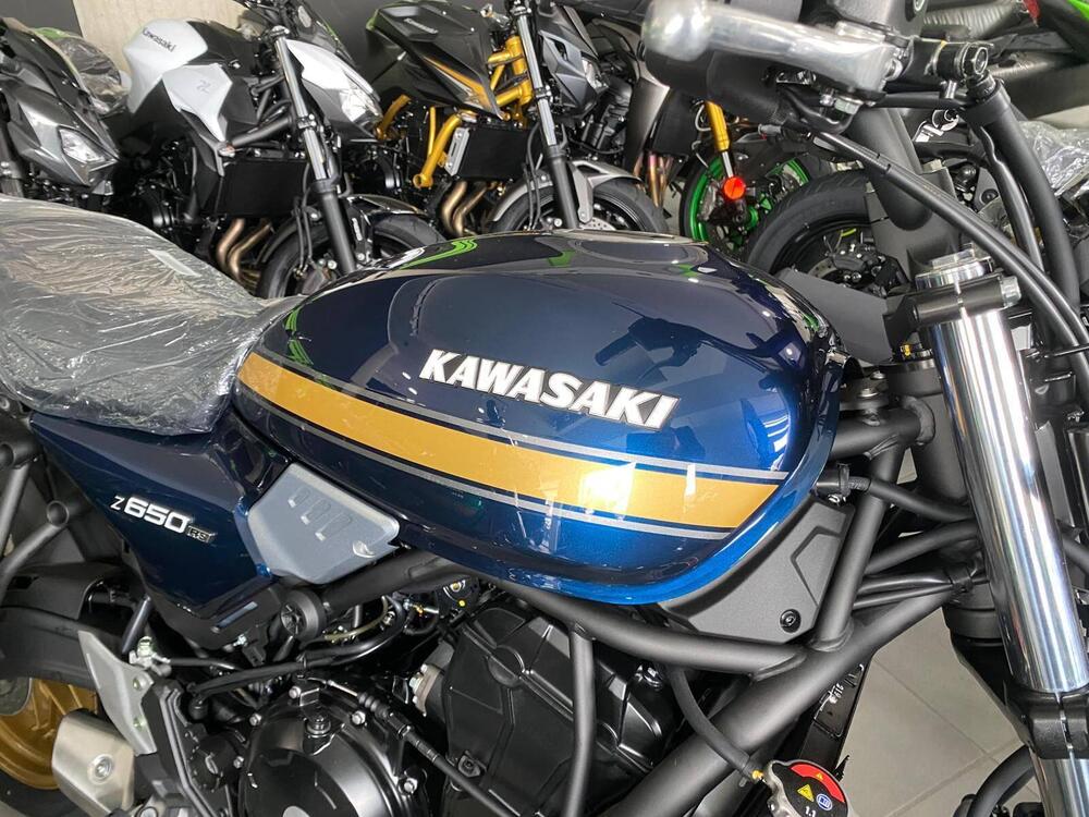 Kawasaki Z 650 RS (2025 - 26) (4)