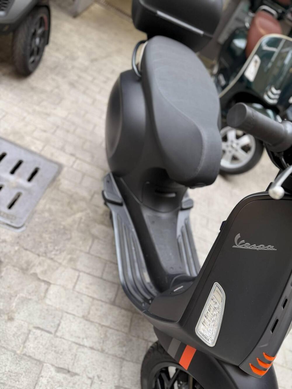 Vespa Sprint Elettrica 45 S (2024 - 25) (2)