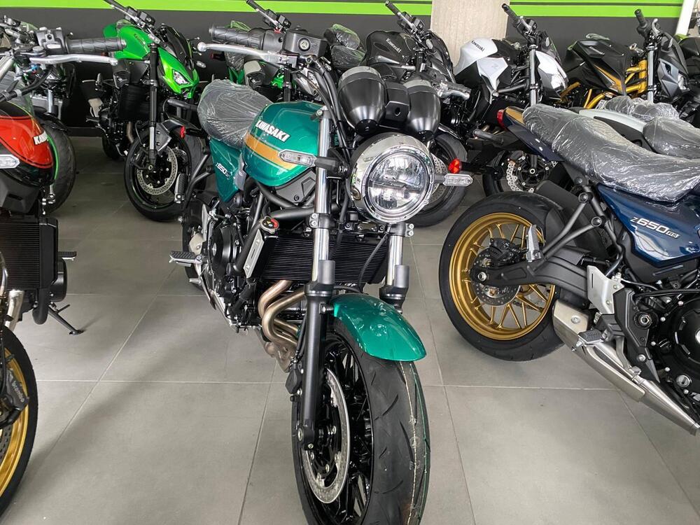 Kawasaki Z 650 RS (2025 - 26) (3)