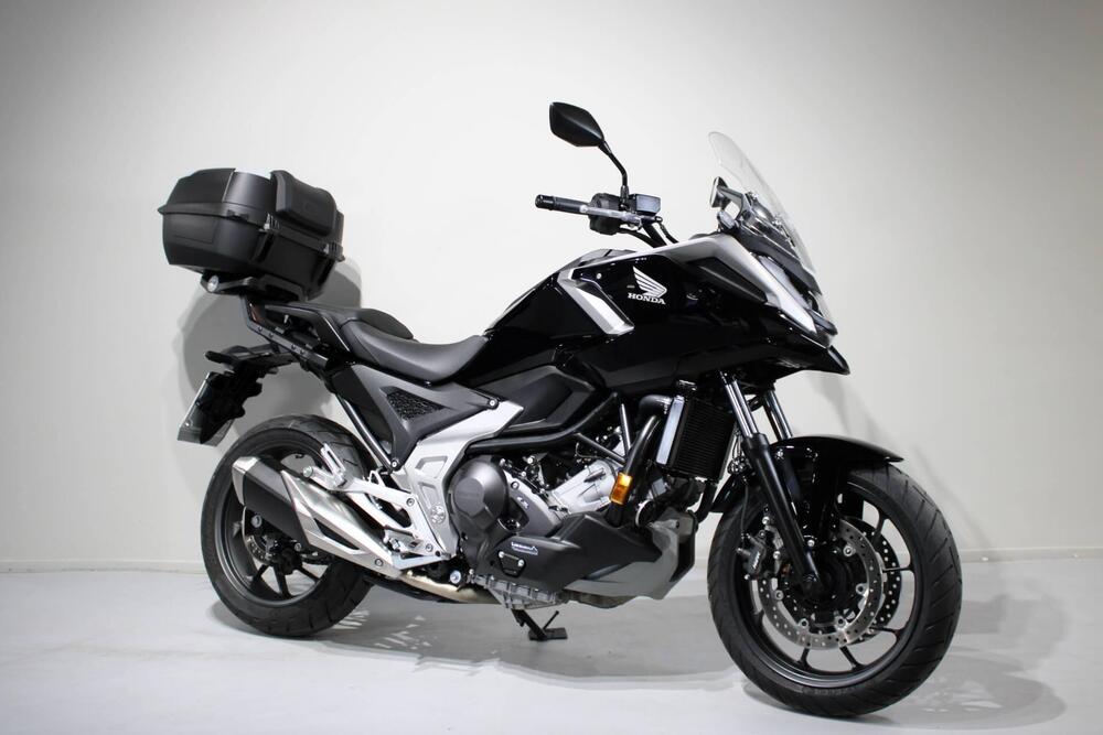 Honda NC 750 X DCT (2025 - 26) (2)