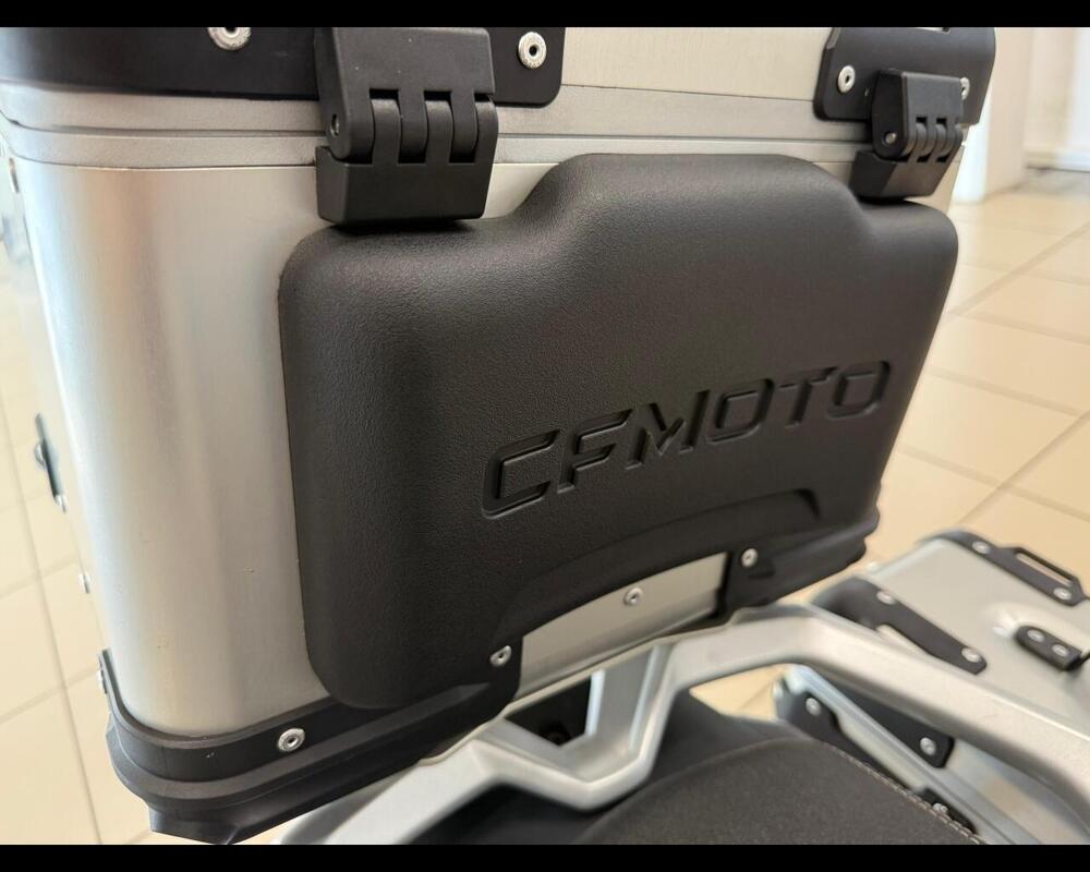 CFMOTO 800MT Touring (2022 - 26) (16)