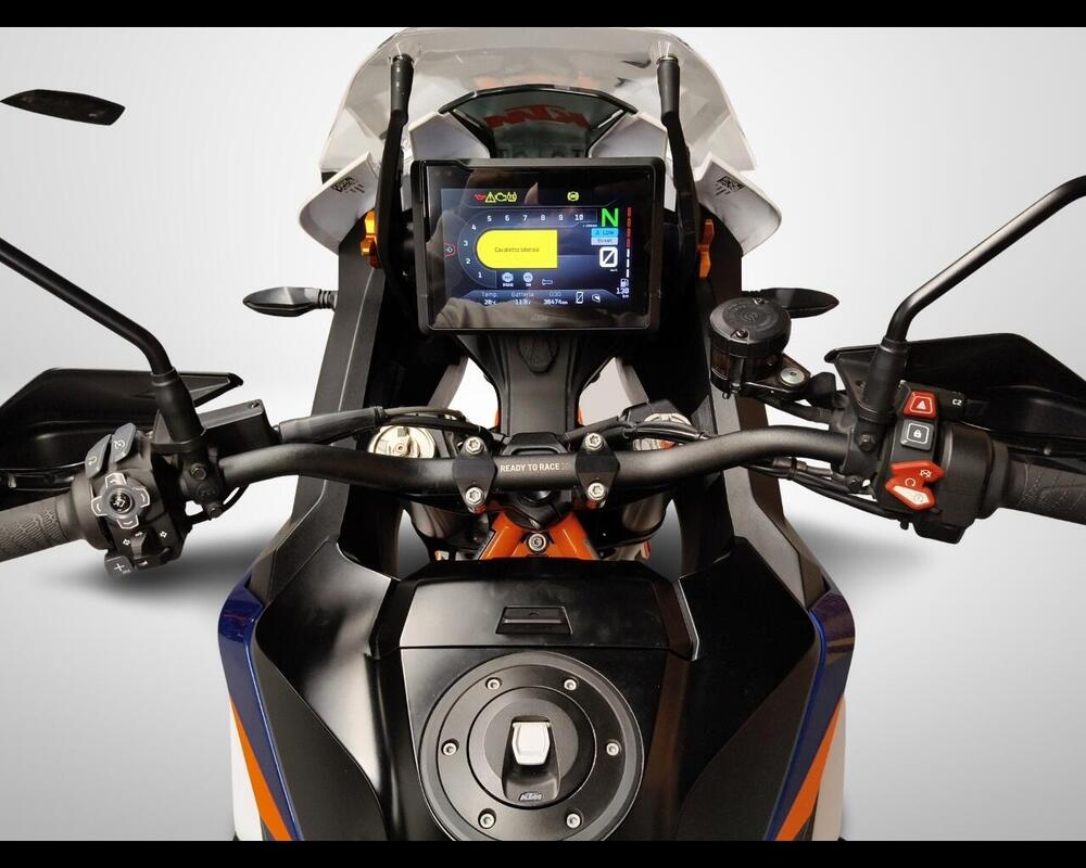 KTM 1290 Super Adventure R (2021) (12)