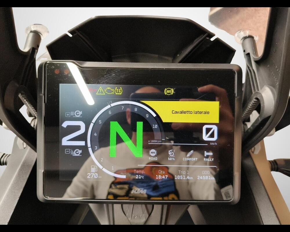 KTM 1290 Super Adventure S (2022 - 25) (9)