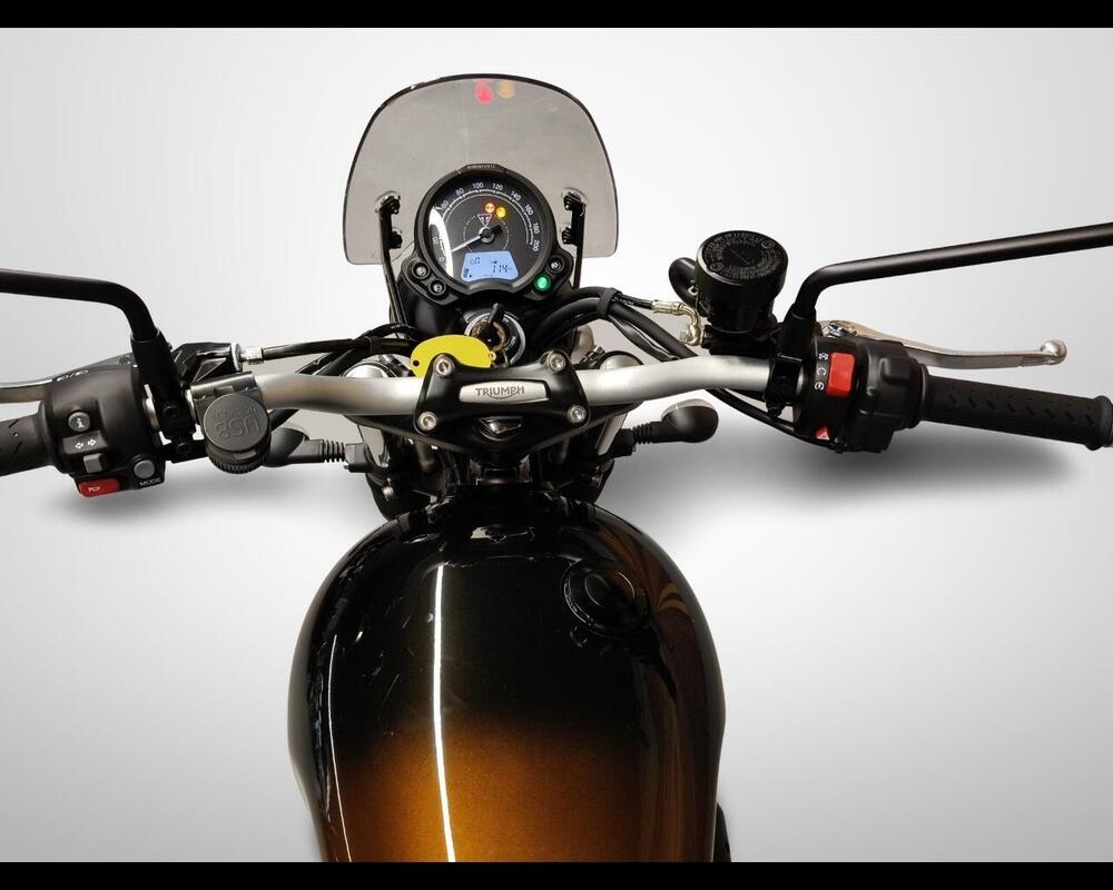 Triumph Scrambler 900 Stealth Edition (2024) (12)