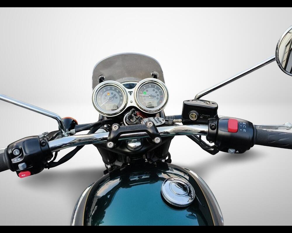 Triumph Bonneville T100 Gold Line Edition (2022) (12)