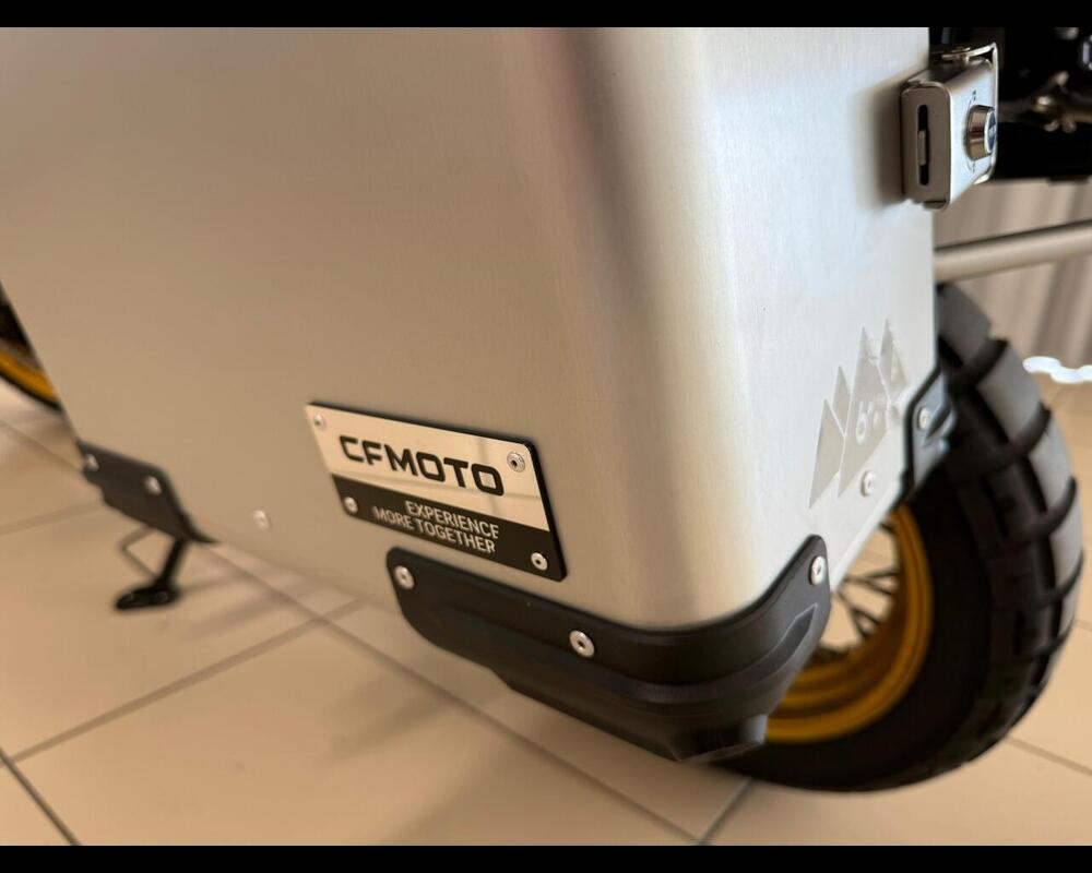 CFMOTO 800MT Touring (2022 - 26) (13)