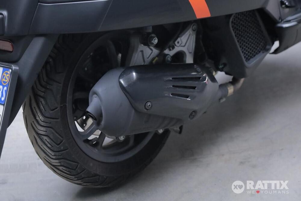 Vespa GTS 125 (2025 - 26) (9)