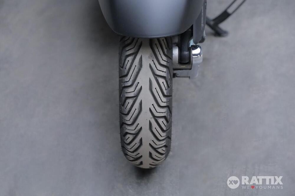 Vespa GTS 125 (2025 - 26) (12)