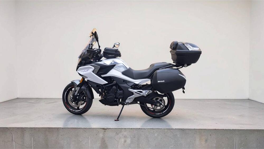 CFMOTO 700MT (2024 - 26) (2)