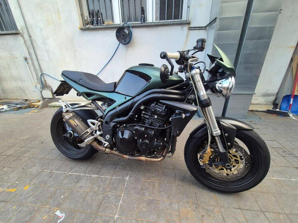 Triumph Speed Triple 1050 (2005 - 11) (5)