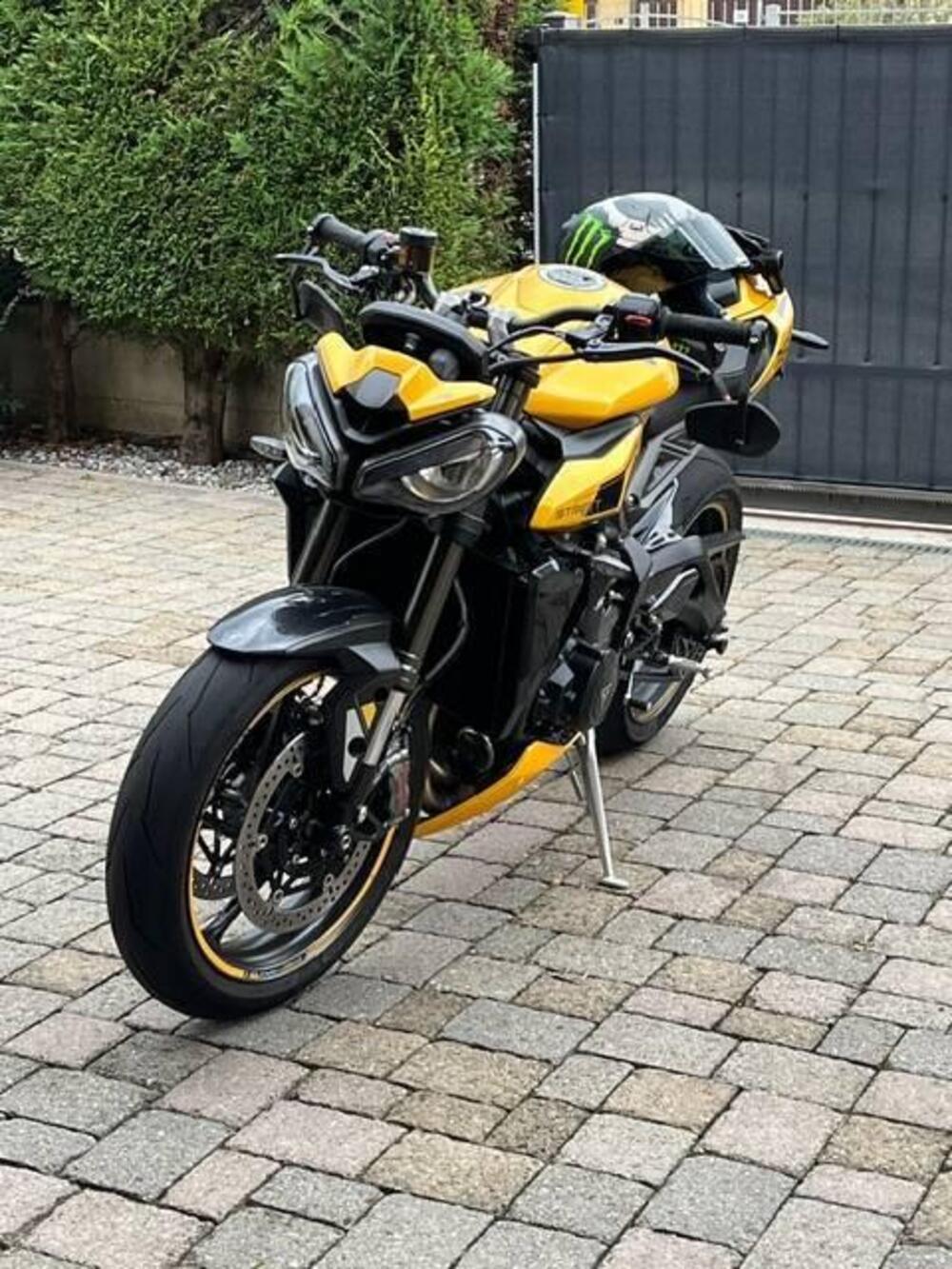 Triumph Street Triple 765 RS (2023 - 26) (5)