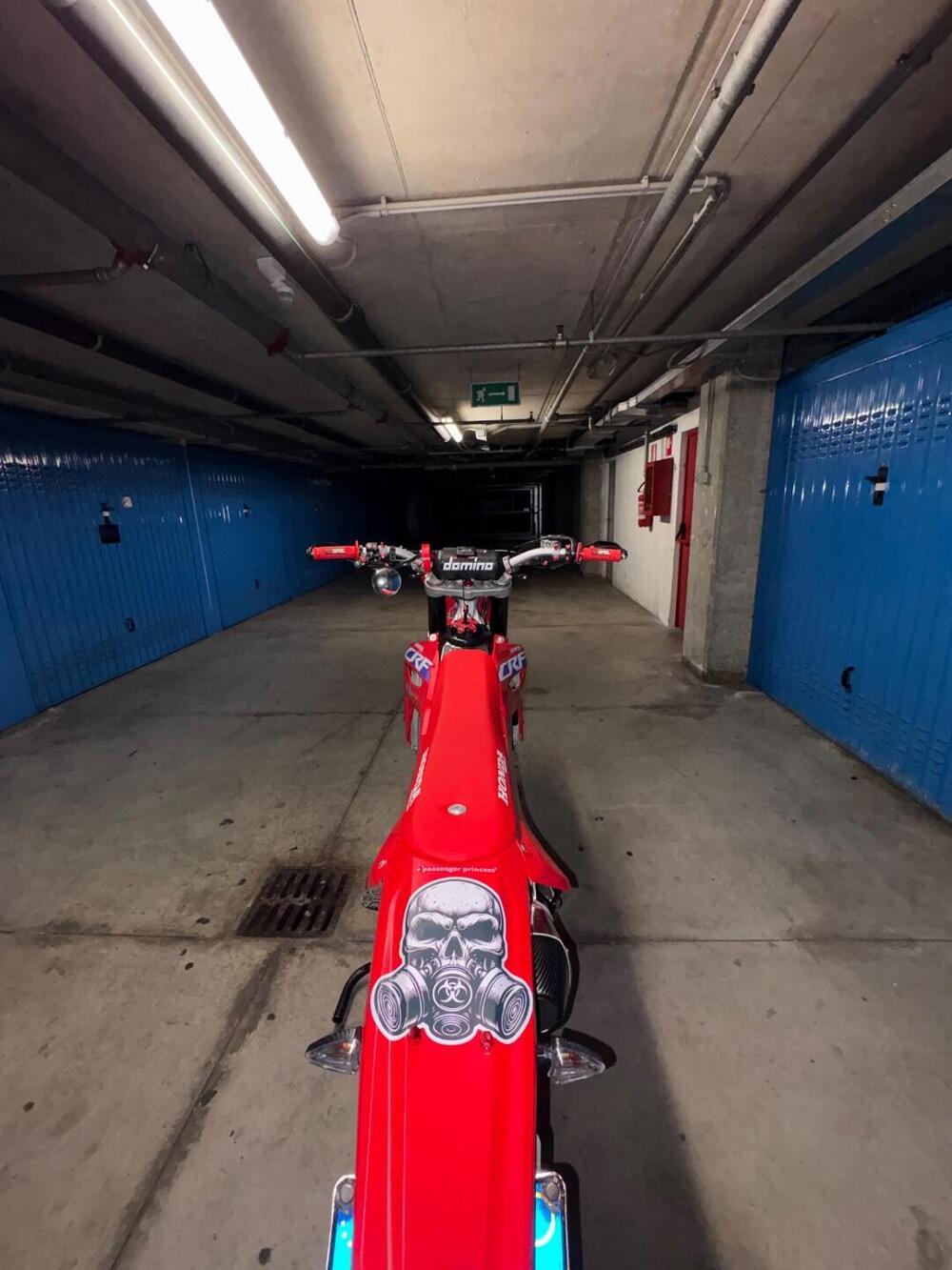 Honda CRF 250R (2011 - 12) (6)