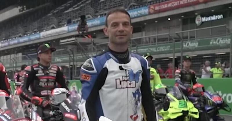 Il pilota Guintoli in tuta in pelle in omaggio al figlio che non c&rsquo;&egrave; pi&ugrave; [VIDEO]