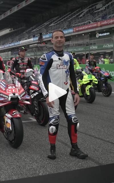 Il pilota Guintoli in tuta in pelle in omaggio al figlio che non c&rsquo;&egrave; pi&ugrave; [VIDEO]