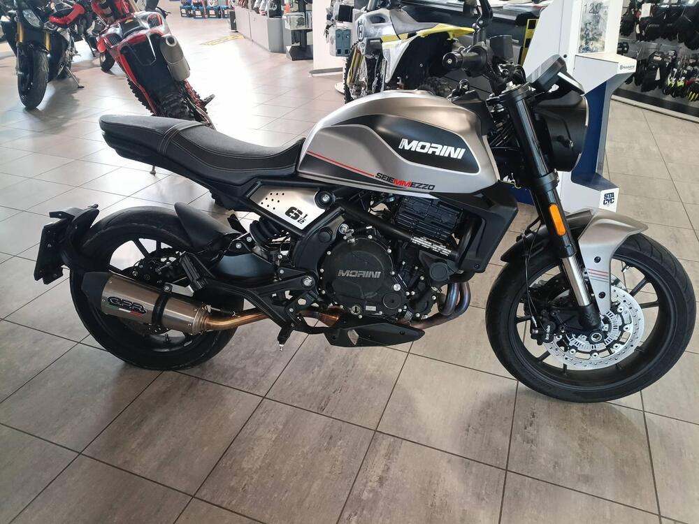 Moto Morini SEIEMMEZZO STR (2022 - 26) (5)