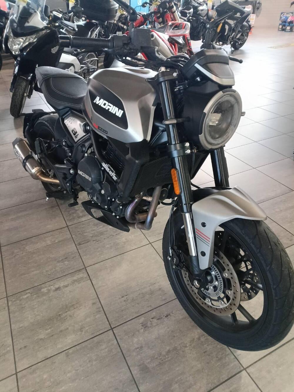 Moto Morini SEIEMMEZZO STR (2022 - 26) (6)