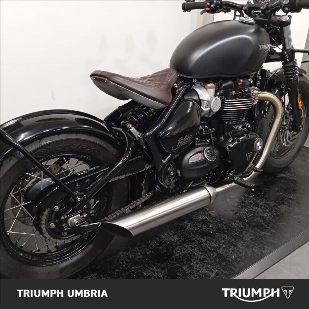 Triumph Bonneville Bobber 1200 (2021 - 25) (9)
