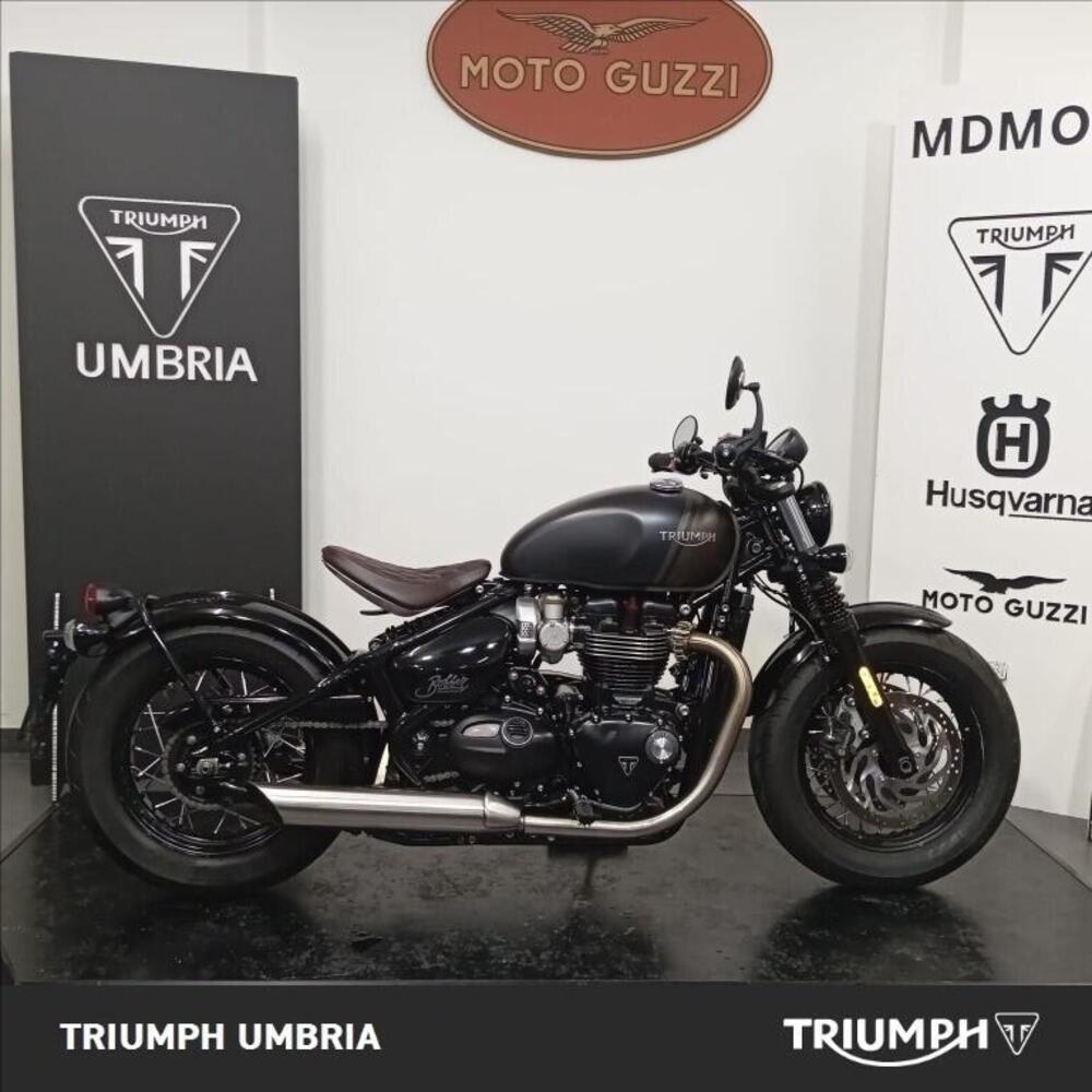 Triumph Bonneville Bobber 1200 (2021 - 25) (10)