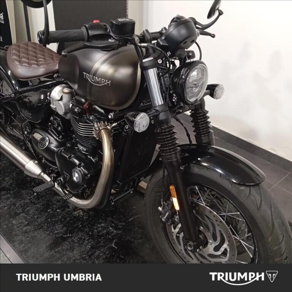 Triumph Bonneville Bobber 1200 (2021 - 25) (8)
