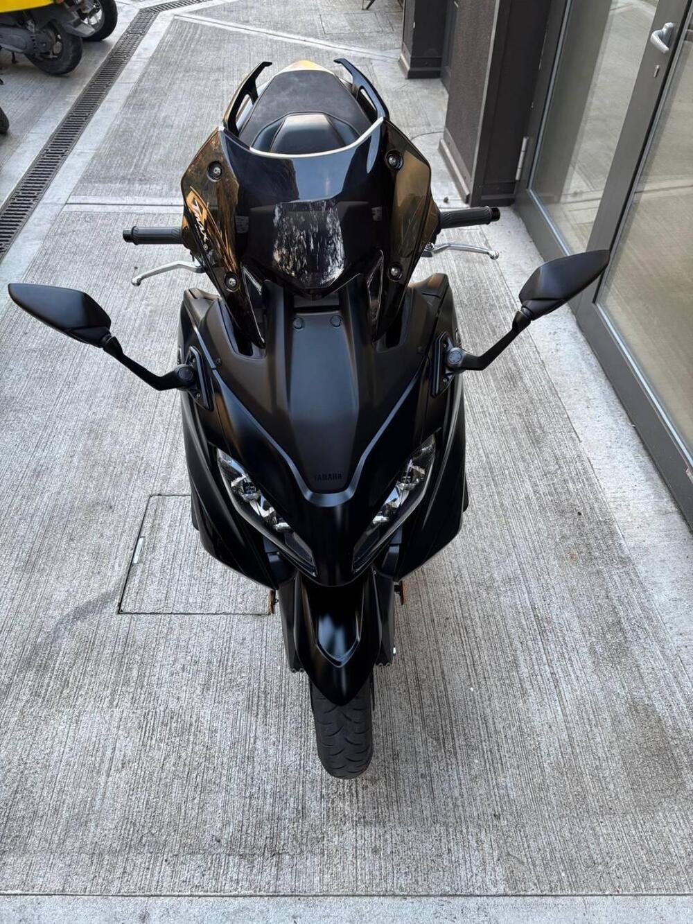 Yamaha T-Max 560 Tech Max (2022 - 24) (4)