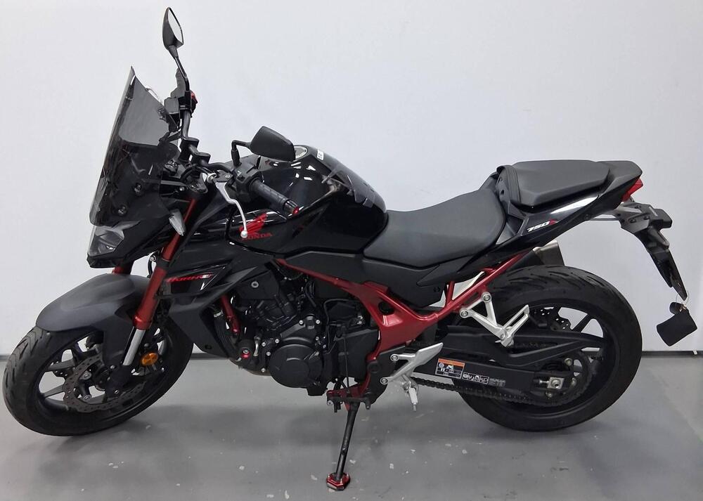 Honda CB 750 Hornet (2023 - 24) (3)