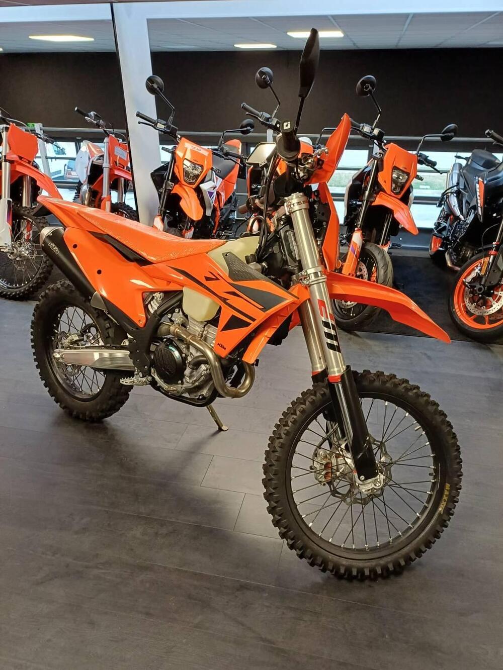 KTM 350 EXC-F (2025) (2)