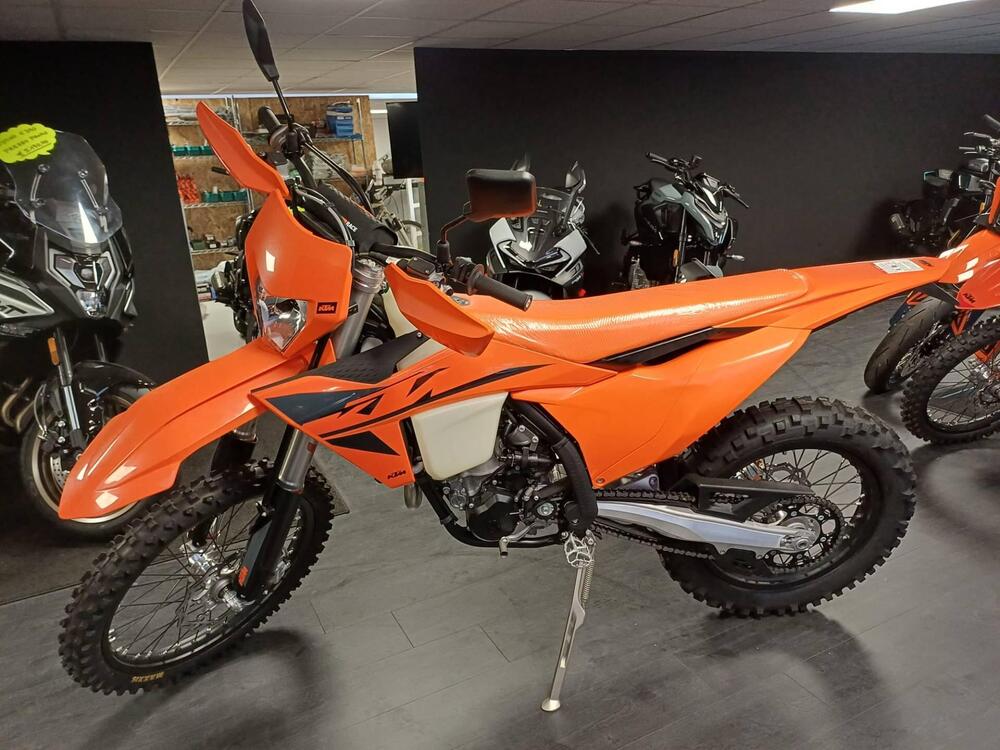 KTM 350 EXC-F (2025) (3)