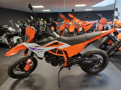 KTM 390 SMC R (2025 - 26) nuova