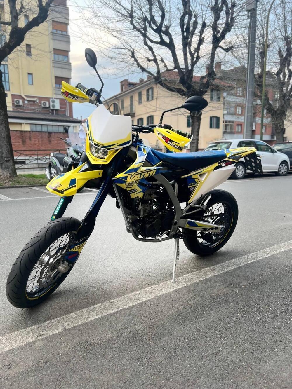 Valenti Racing SM 125 Z (2020 - 22) (4)