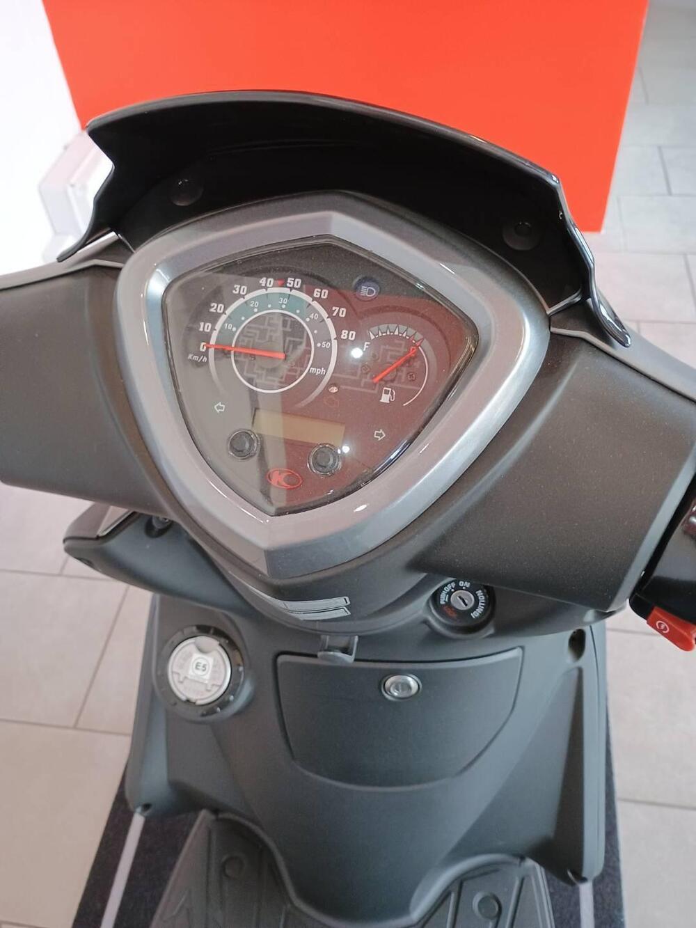 Kymco Agility 50 R16 + (2021 - 26) (9)