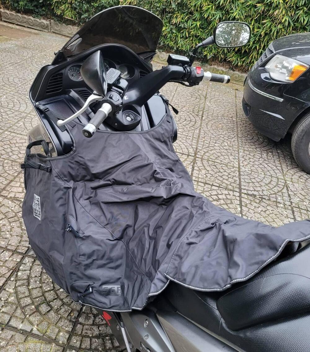 Honda Silver Wing 400 (2006 - 09) (2)