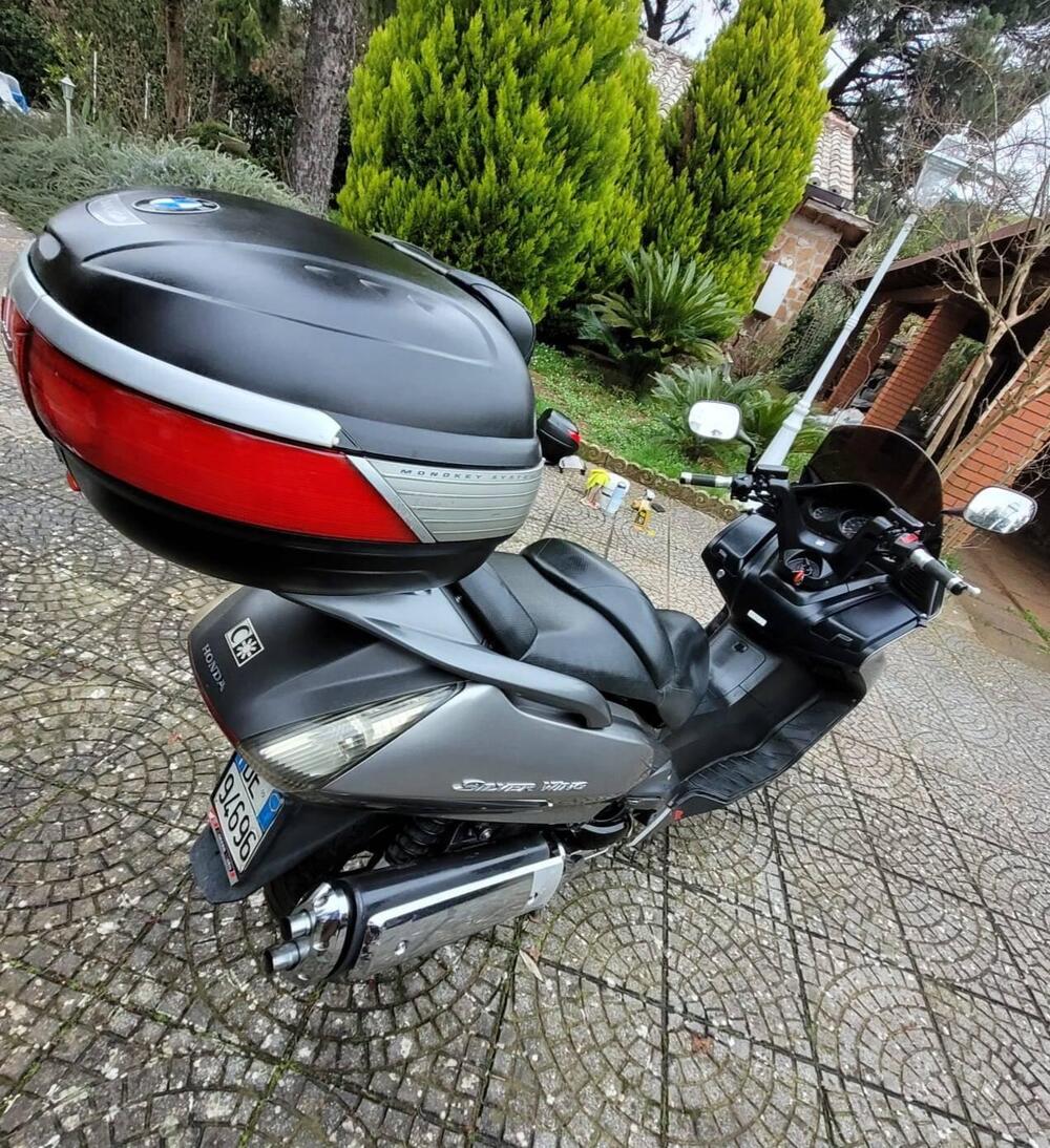 Honda Silver Wing 400 (2006 - 09) (3)