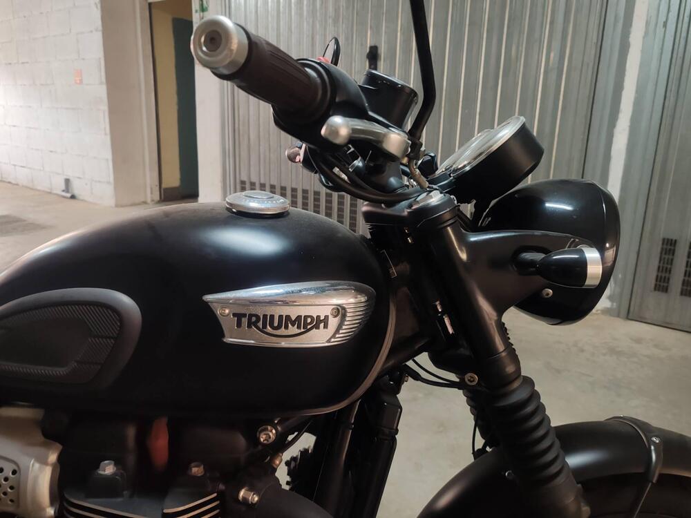 Triumph Bonneville T100 Black (2017 - 20) (9)
