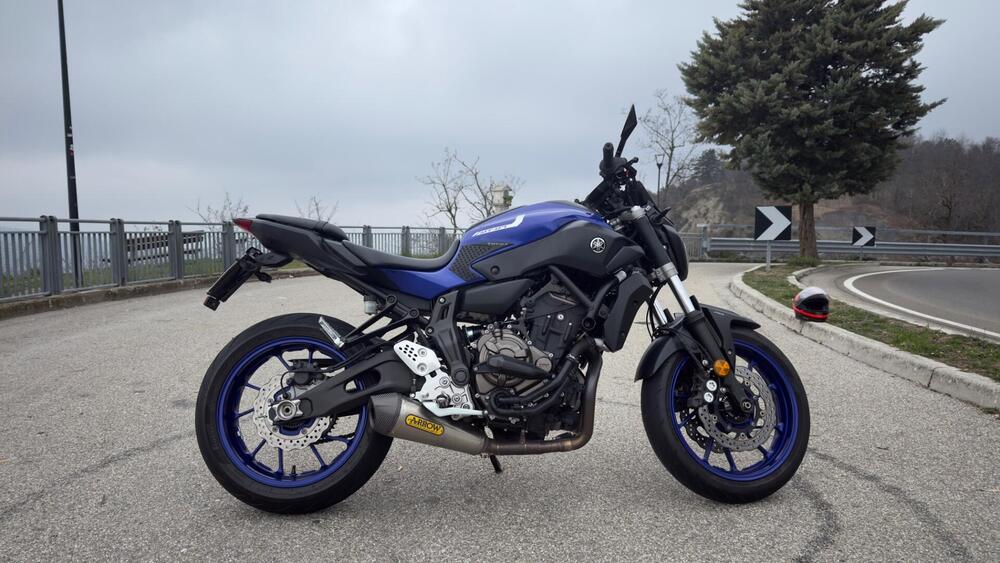 Yamaha MT-07 (2017 - 18) (2)