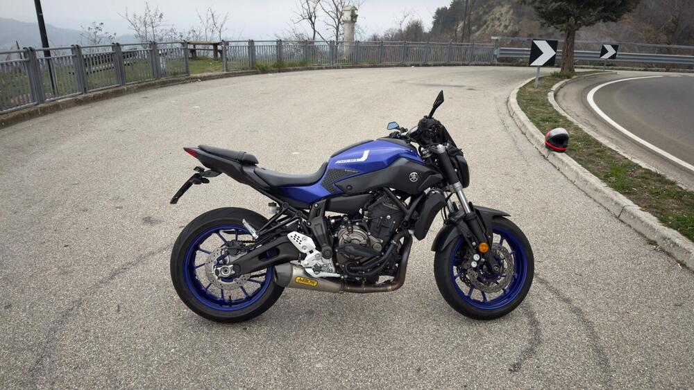 Yamaha MT-07 (2017 - 18) (3)