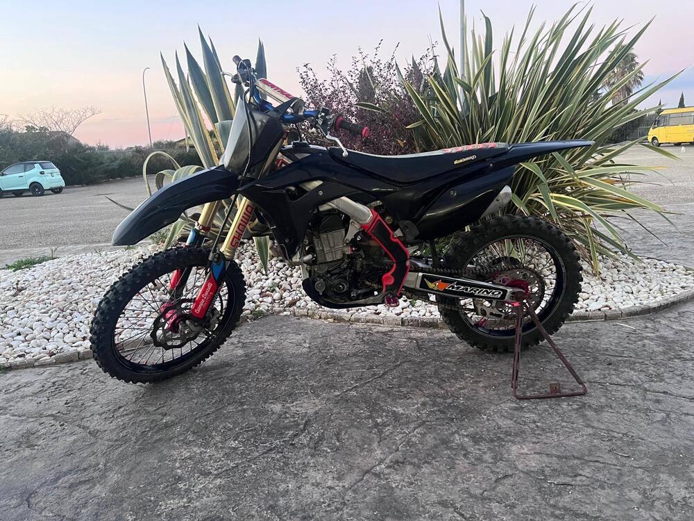 Honda CRF 450R (2017) (5)
