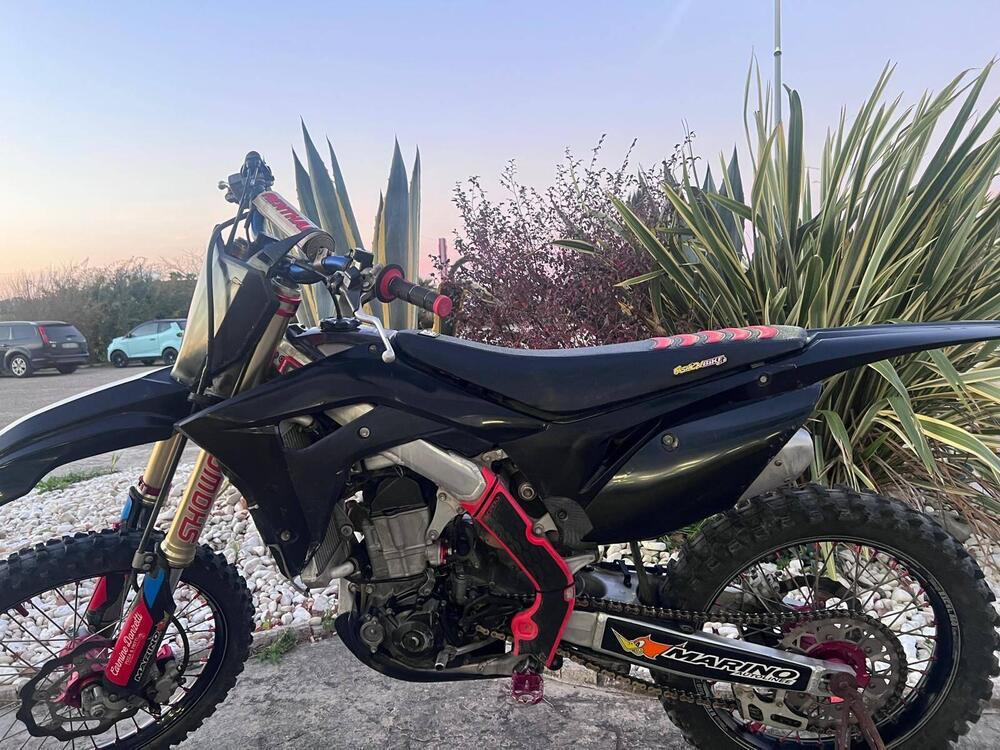 Honda CRF 450R (2017) (11)